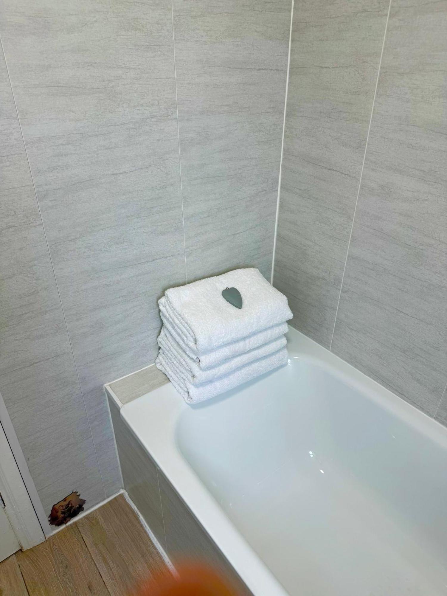 Stay-K-Belfast Cosy Entire House 10 Mins From City Centre Екстериор снимка