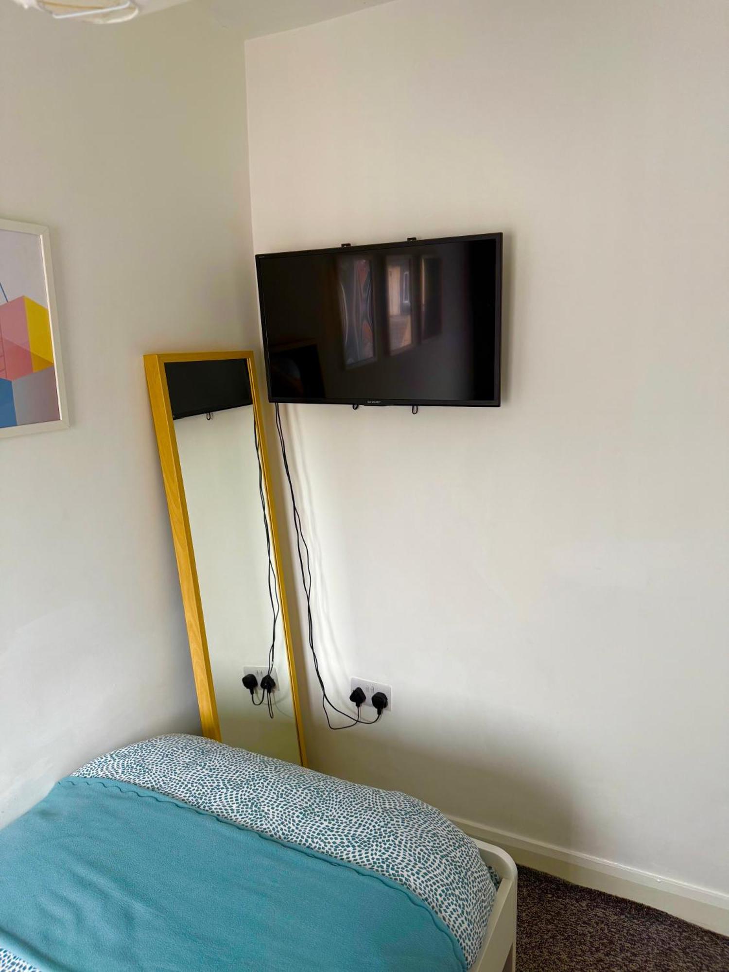 Stay-K-Belfast Cosy Entire House 10 Mins From City Centre Екстериор снимка