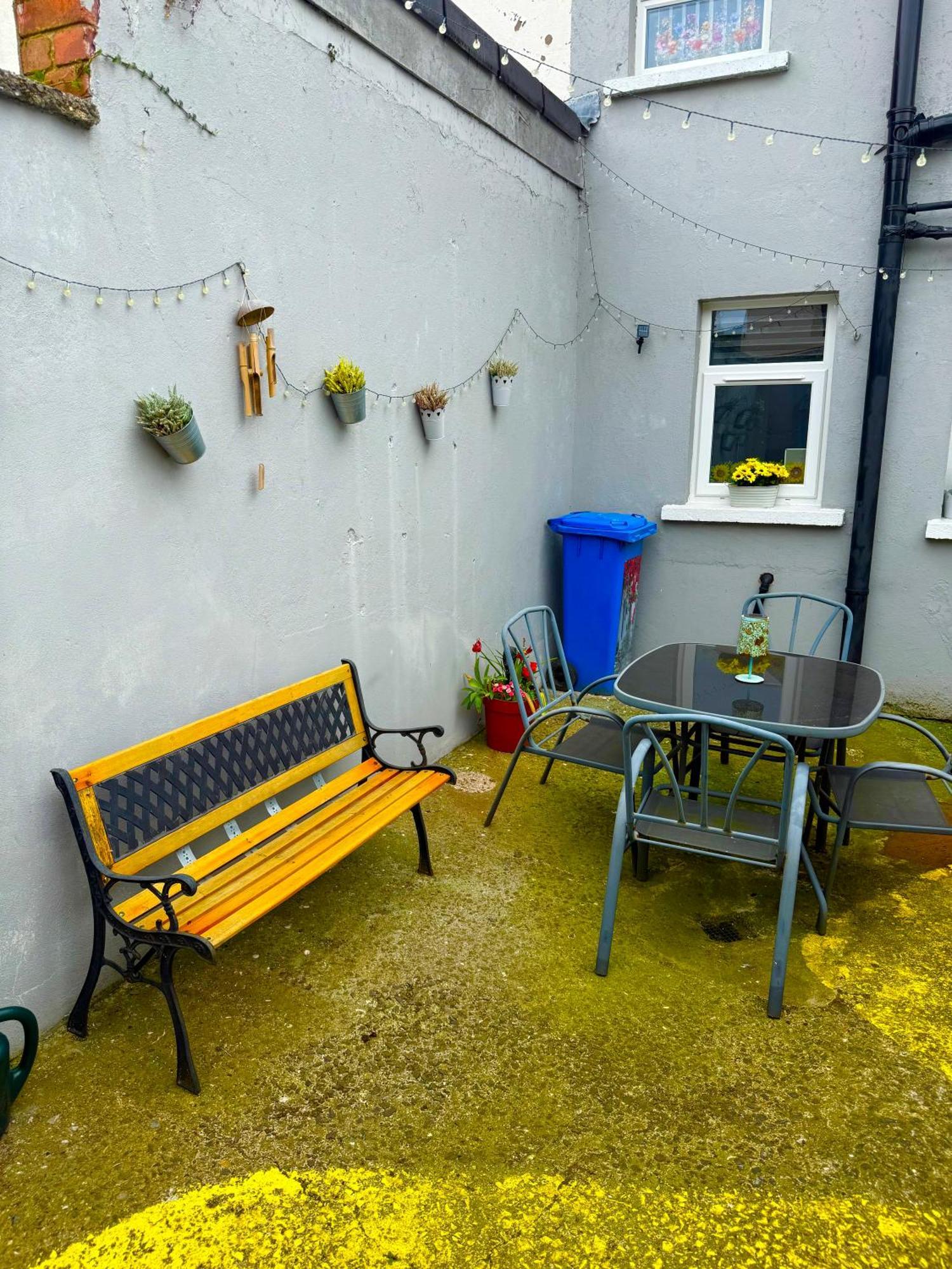 Stay-K-Belfast Cosy Entire House 10 Mins From City Centre Екстериор снимка
